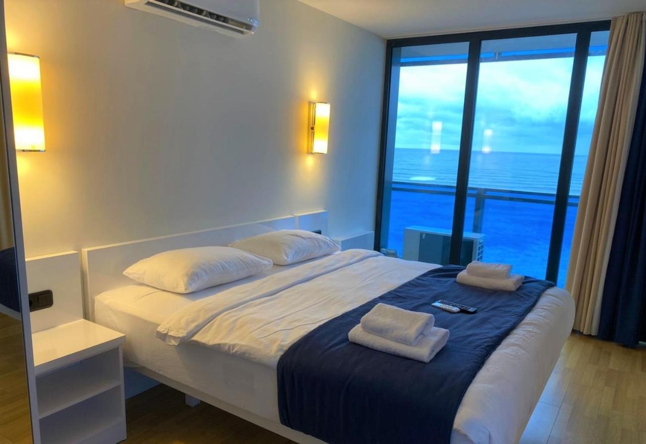 Orbi City Sea View Hotel In Batumi Exterior foto